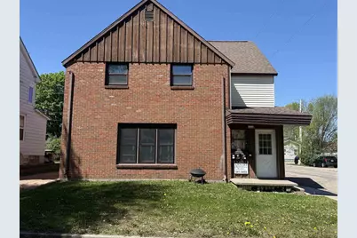 1532 College Avenue #1101/1101A Rogers St, Stevens Point, WI 54481 - Photo 1