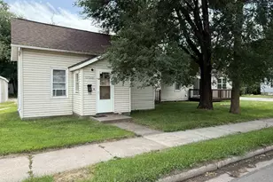 1532 College Ave #1101/1101A Rogers St, Stevens Point, WI 54481 - Photo 9