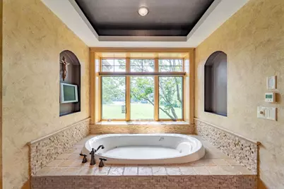 1800 Desert Drive, Wausau, WI 54401 - Photo 23