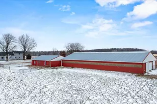 N10160 Sparrow Ave, Loyal, WI 54446 - Photo 9