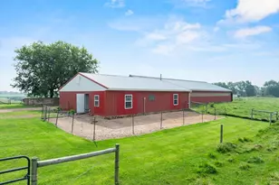 N10160 Sparrow Ave, Loyal, WI 54446 - Photo 17