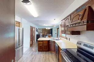 211 N 5th Ave, Abbotsford, WI 54405 - Photo 29