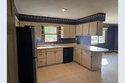 1701 N Palmetto Avenue, Marshfield, WI 54449 - Photo 9