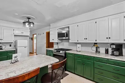 718 S Drake Avenue, Marshfield, WI 54449 - Photo 7