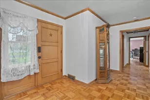 718 S Drake Ave, Marshfield, WI 54449 - Photo 5