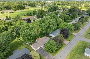 2706 S Maywood Ave, Marshfield, WI 54449 - Photo 3