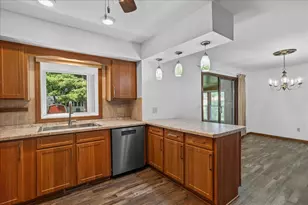 2706 S Maywood Ave, Marshfield, WI 54449 - Photo 15