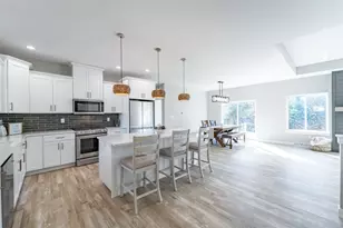 230912 Clover Creek Rd, Wausau, WI 54403 - Photo 7