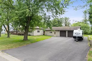 406 N 3rd St, Colby, WI 54421 - Photo 3