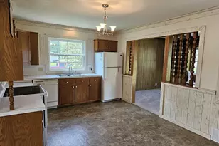 405 E Pine St, Medford, WI 54451 - Photo 17