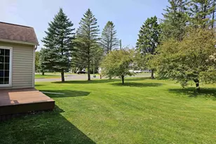 405 E Pine St, Medford, WI 54451 - Photo 11