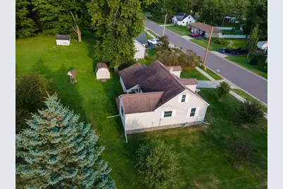 405 E Pine Street, Medford, WI 54451 - Photo 5