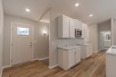 203 Joe Street, Stevens Point, WI 54482 - Photo 3