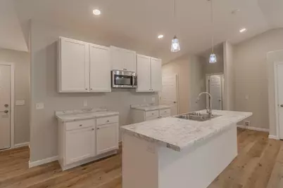 203 Joe Street, Stevens Point, WI 54482 - Photo 5