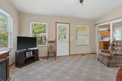 7199 Mill Avenue, Wisconsin Rapids, WI 54494 - Photo 11