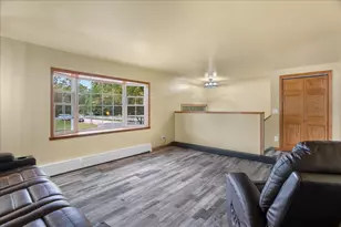 1213 E 29th St, Marshfield, WI 54449 - Photo 9