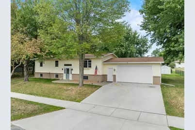 1213 E 29th Street, Marshfield, WI 54449 - Photo 3