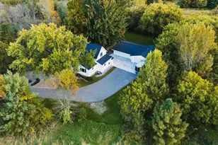 9873 E Anton Rd, Clintonville, WI 54929 - Photo 3