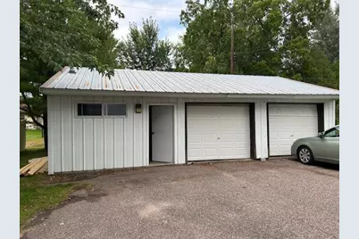 814 Park Avenue, Wausau, WI 54403 - Photo 3