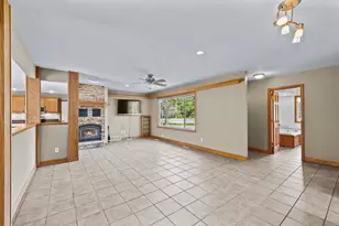 1011 Melody Ln, Plover, WI 54467 - Photo 11