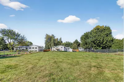 637 E Clay Street, Whitewater, WI 53190 - Photo 17