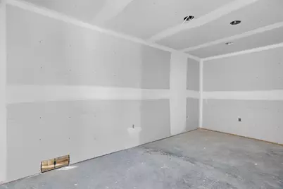 404 S Cypress Avenue, Marshfield, WI 54449 - Photo 3