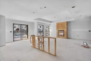 404 S Cypress Ave, Marshfield, WI 54449 - Photo 7