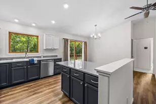 2201 W Breezewood Ct, Plover, WI 54467 - Photo 27