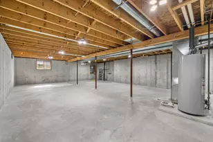 2201 W Breezewood Ct, Plover, WI 54467 - Photo 43