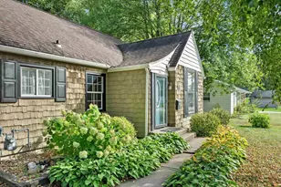 907 S Oak Ave, Marshfield, WI 54449 - Photo 7