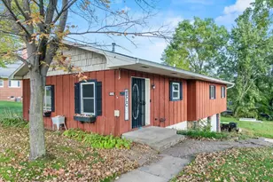 104 W Begley St, Greenwood, WI 54437 - Photo 7