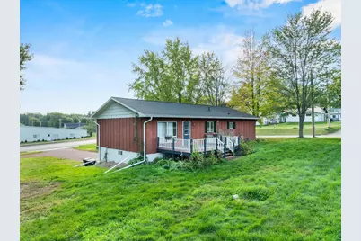 104 W Begley Street, Greenwood, WI 54437 - Photo 11