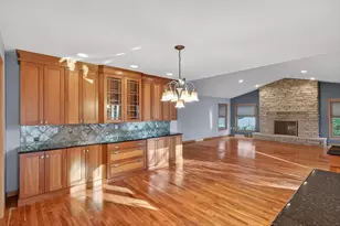 1200 W State St, Marshfield, WI 54449 - Photo 21