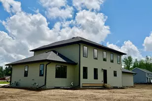 404 S Birch Ave, Marshfield, WI 54449 - Photo 3
