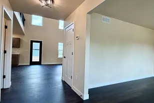 404 S Birch Ave, Marshfield, WI 54449 - Photo 5