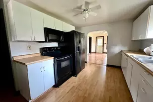 481 W Harding Ave, Stevens Point, WI 54481 - Photo 5