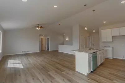 5580 Forest Creek Road, Stevens Point, WI 54482 - Photo 7