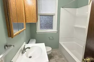 823 S 3rd Ave, Wausau, WI 54401 - Photo 11