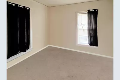 823 S 3rd Avenue, Wausau, WI 54401 - Photo 3