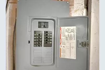 823 S 3rd Avenue, Wausau, WI 54401 - Photo 9