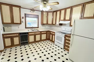 2633 Swiggum Ln, Nekoosa, WI 54457 - Photo 5