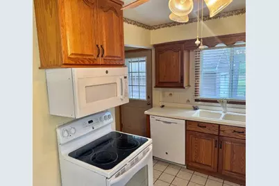 3702 Northwestern Ave, Wausau, WI 54403 - Photo 7