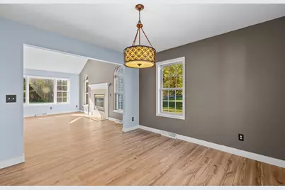 5558 Jacks Drive, Plover, WI 54467 - Photo 13