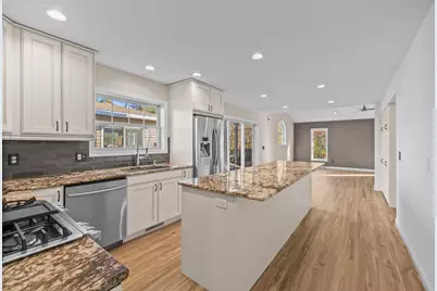 5558 Jacks Drive, Plover, WI 54467 - Photo 15