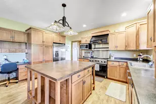 N4043 Morgan Dr, Waupaca, WI 54981 - Photo 7