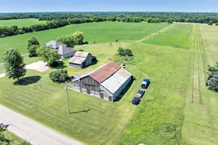 N4043 Morgan Dr, Waupaca, WI 54981 - Photo 3