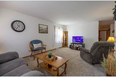 3321 Evergreen Drive, Plover, WI 54467 - Photo 9