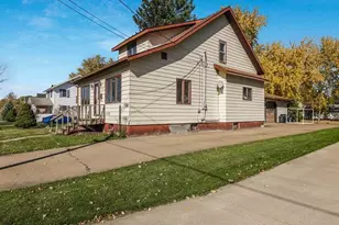 713 E 5th St, Marshfield, WI 54449 - Photo 5