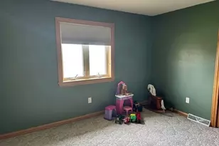 303 E Adams St, Colby, WI 54421 - Photo 7