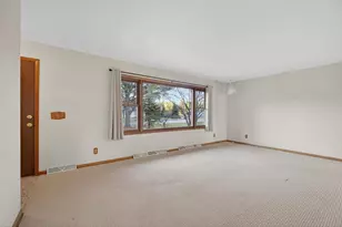 6940 Fairview Ln, Wisconsin Rapids, WI 54494 - Photo 11